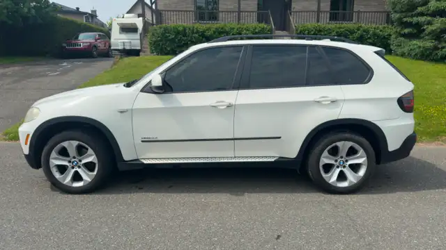 BMW X5 2009 in Cars & Trucks in Drummondville - Image 7
