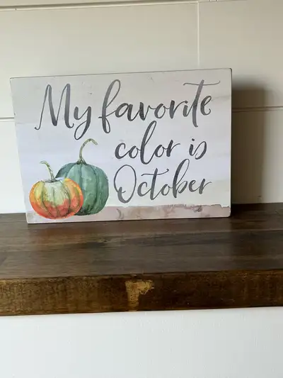 Favourite color is October , View more