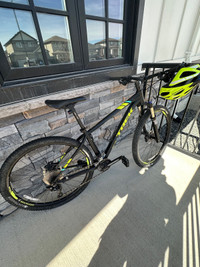 Trek X-Caliber 9 mountain bike for sale