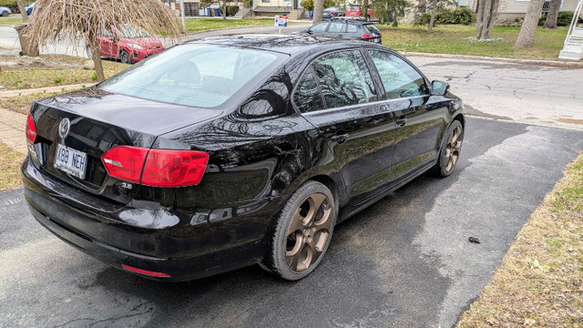 Jetta 2013 2.5l dans Autos et camions  à Laval/Rive Nord - Image 4