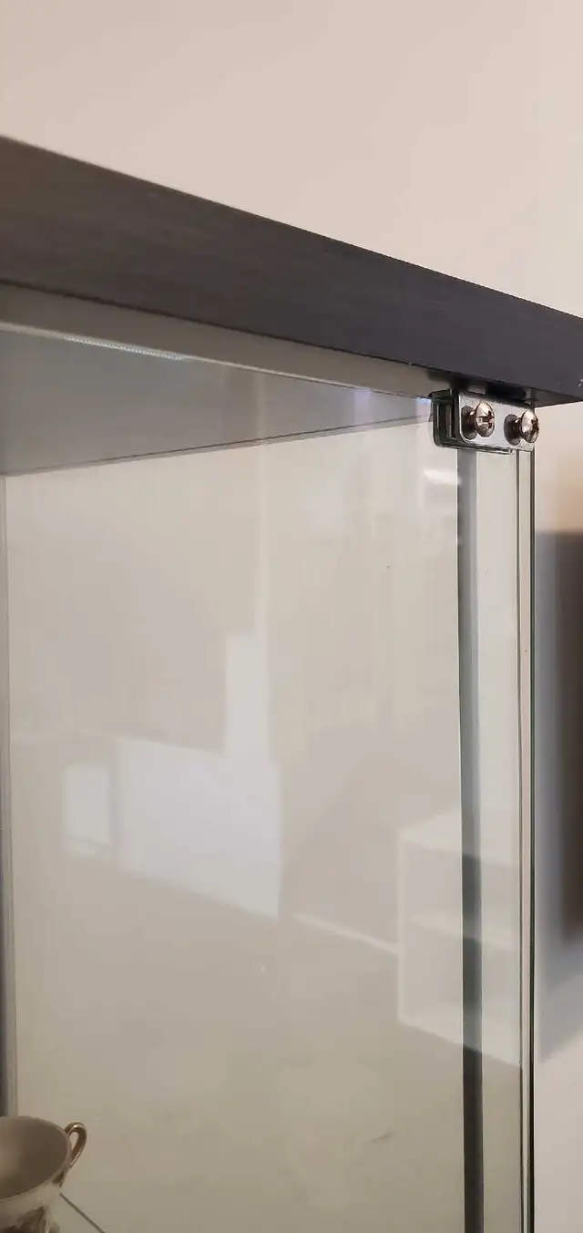 Glass Display Cabinet in Hutches & Display Cabinets in City of Toronto - Image 7