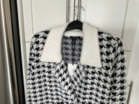 Superbe manteau neuf « Pied de coq «  noir et crème