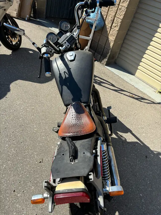 1983 Honda VT500C Custom motorcycle-low kilometres in Street, Cruisers & Choppers in Mississauga / Peel Region - Image 8