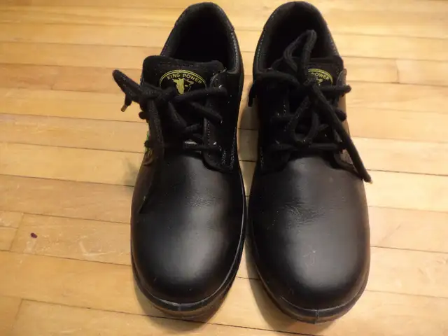 A great pair of Steel Toe Shoes - Reduced! in Men's Shoes in City of Toronto - Image 2