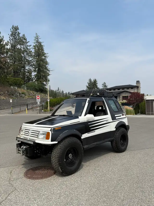 1990 Suzuki Sidekick Lifted!