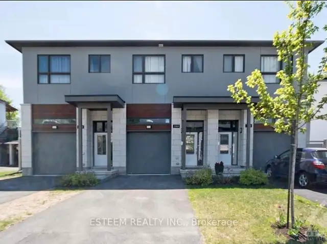 Gorgeous townhouse in Castle heights with entire house &basement