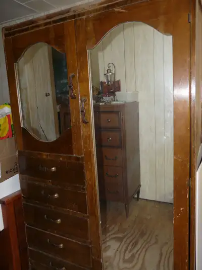 garde-robe en bois, View more
