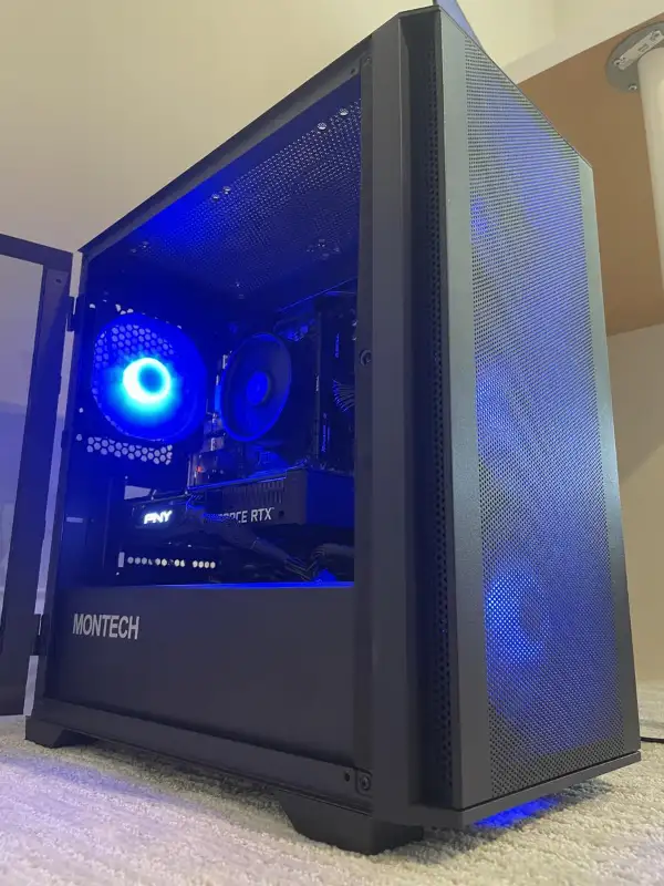 PC Gamer / Gaming PC - RTX 4060 + Ryzen 5 5500 in Desktop Computers in City of Montréal - Image 4