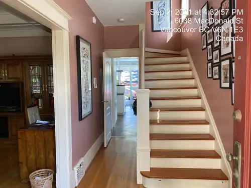 THE PERFECT LOCATION The Very Rare Combination: Exquisite Home & Great Location for People Who Work...