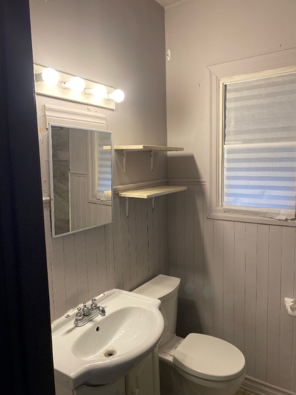 Bachelor Apartment for rent in Thorold Long Term Rentals St