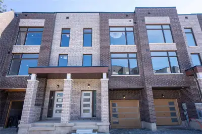 Newer unit, hardwood floor entire house. Appliances, backyard, ravine lot, Can be partially furnishe...