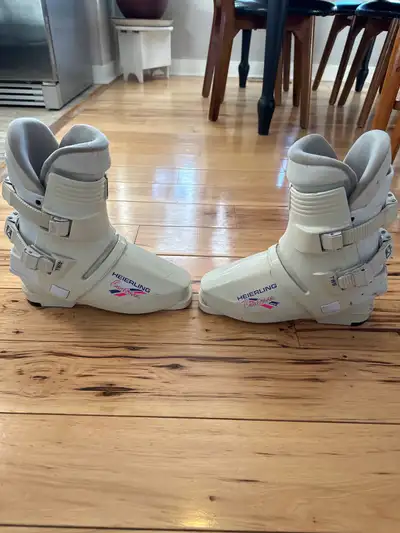 Ladies downhill ski boots, View more