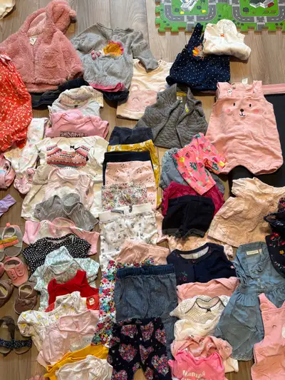 vêtements 3-6mo (fille) // clothing 3-6mo (girls), View more