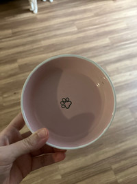 Pet bowl 
