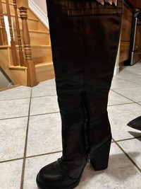 Like New Jessica Simpson Boots, Size 7