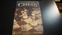 SPIN MASTER TRADITIONS CHESS GAME