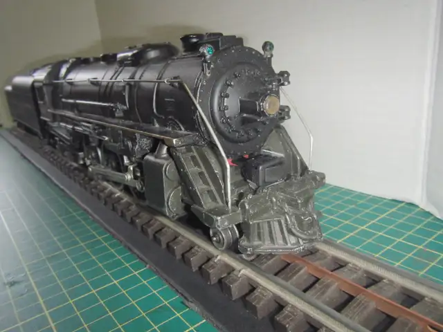 Lionel Die-Cast Post-War Locomotive For Sale in Hobbies & Crafts in Edmonton - Image 3