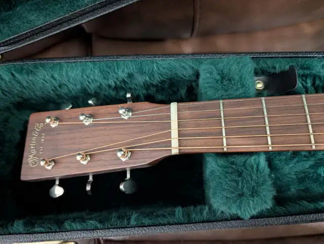 Guitar martin D15 in Guitars in Sherbrooke - Image 6