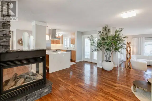 Beautiful Home in North Glenmore Park in Houses for Sale in Calgary - Image 4