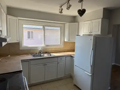 Spacious 3 bed main floor for rent in Killarney! Available June 1st. Rent is $1,700/month + 65% util...