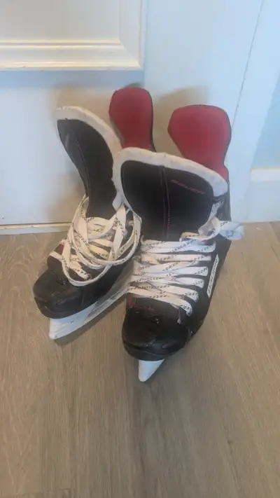 Bauer Vapor X 250 Hockey Ice Skates, View more