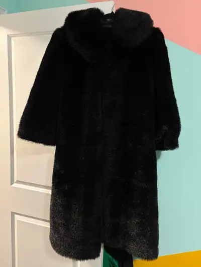  Women’s jackets and coats , View more