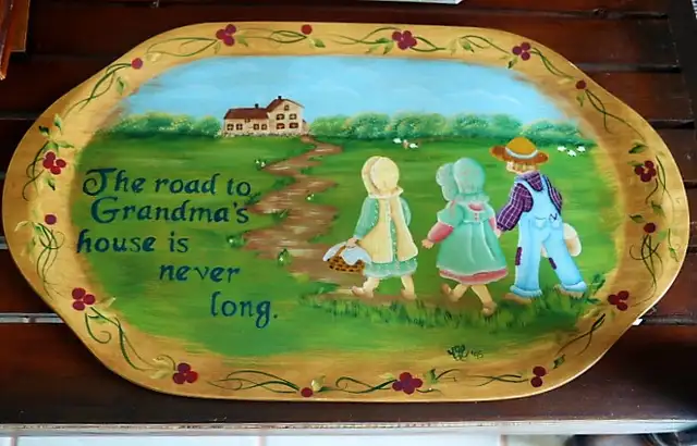 LARGE SIGNED HAND-PAINTED THE ROAD TO GRANDMA'S HOUSE WOOD TRAY in Home Décor & Accents in Charlottetown - Image 2