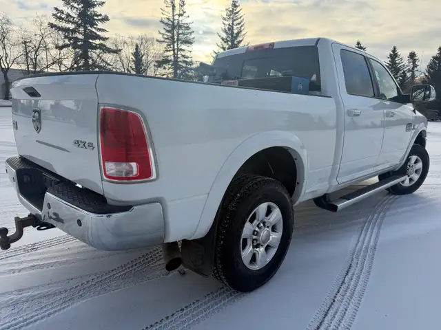 2014 RAM 3500 Laramie Longhorn *DIESEL* in Cars & Trucks in Calgary - Image 4