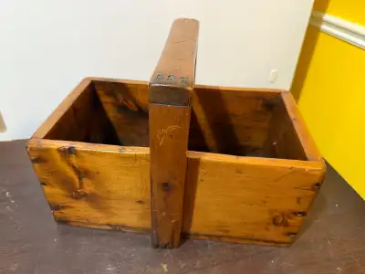 Vintage Rustic Divided Handmade Primitive Wooden Box with Handle. This is 7"x13"x8.75" without handl...