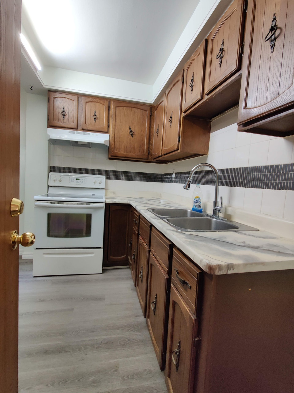 Large 1 bedroom 2