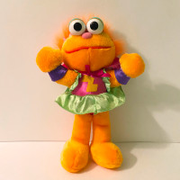 Vintage 1997 Tyco Sesame Street Super Muppet Zoe Plush 12 Inch