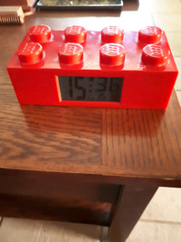 LEGO RED BLOCK ALARM CLOCK WITH LIGHT