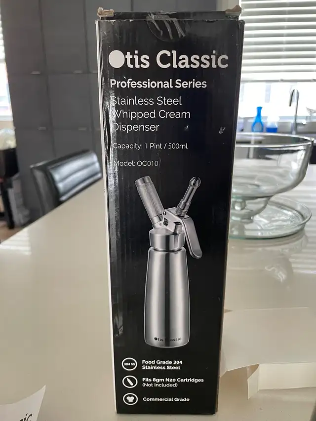Otis Classic Professional Series SS Whipped Cream Dispenser- New in Kitchen & Dining Wares in London - Image 3