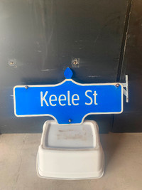 Street signs for sale