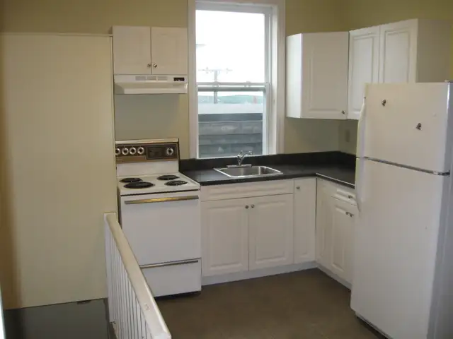 2 Bedroom Uptown, $1,400/month in Long Term Rentals in Saint John - Image 4