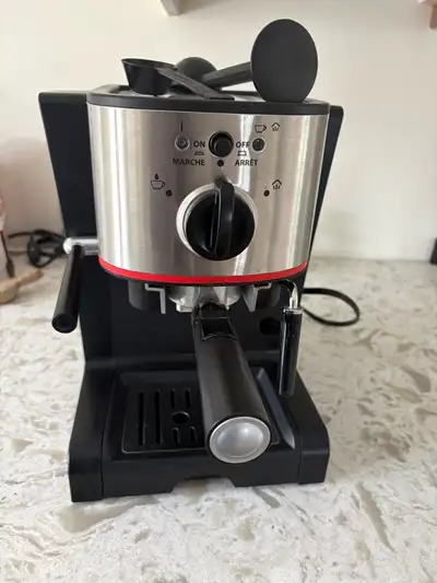 Lightly used, like new Melitta Espresso Machine. Works great…just not used often enough. All accesso...