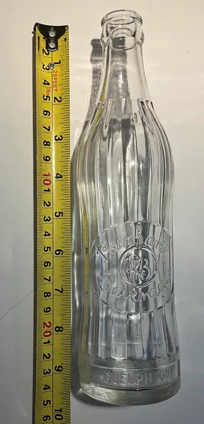 Guelph Ont.  1946 Reinhart’s Beverages Soda Bottle 11 Fl. Oz., View more