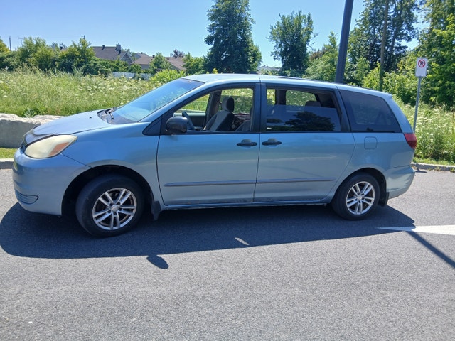TOYOTA SIENNA FAIT INSPECTER L AVANT ACHAT — photo 3