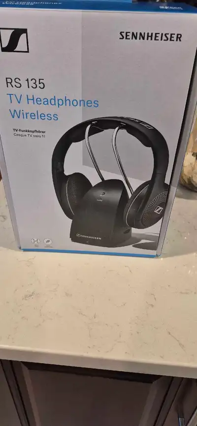 Écouteur Sennheiser  RS 135 TV /Headphones WIRELESS, View more