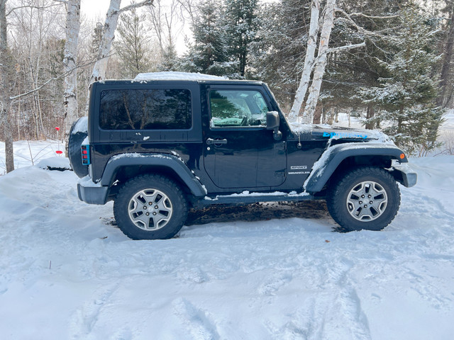 2017 Jeep Wrangler 6 speed Sport in Cars & Trucks in Sudbury - Image 2