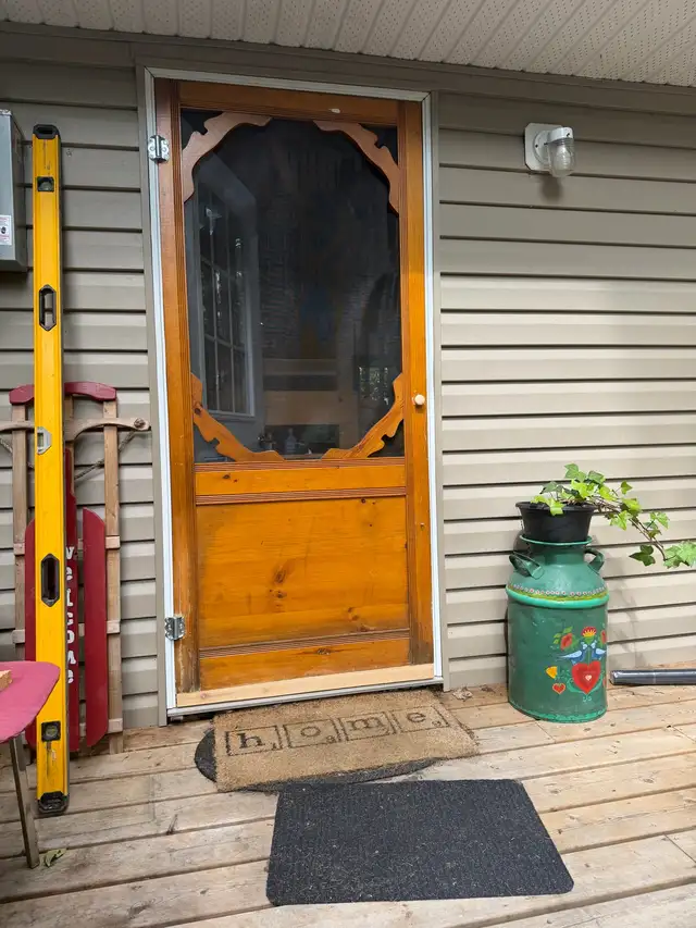  looking for full-time carpenters, handyman 