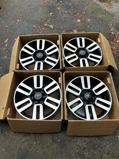 FIRM PRICE ! 550$ all 4 nothing less thanks oem 2023 toyota 4runner trd wheels / rims 20 inch 20x7 6...