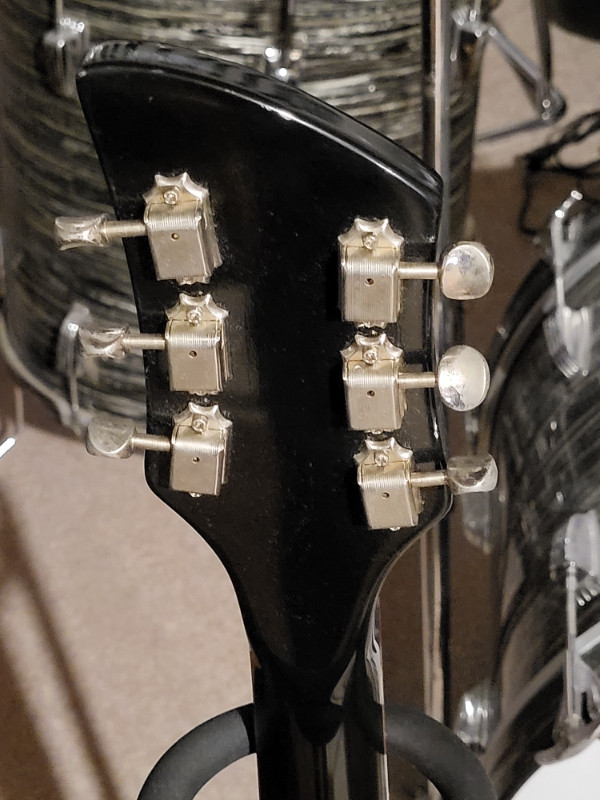 Rickenbacker Vintage 325V59 Guitar, Has Been Lennonized in Guitars in Mississauga / Peel Region - Image 4