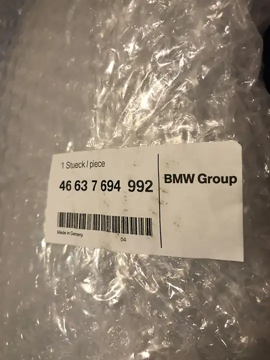 BMW motorcycle windshield - Price Drop! in Motorcycle Parts & Accessories in Mississauga / Peel Region - Image 4