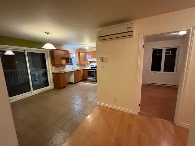 Magnifique 5½ spacieux et très lumineux situé à l’étage. in Long Term Rentals in Drummondville - Image 7