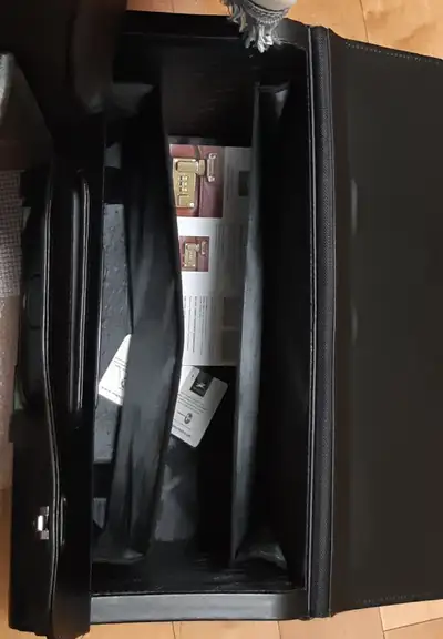 BRAND NEW MULTIPURPOSE BUSINESS/TRAVEL DESIGNER BAGSNegotiable, View more