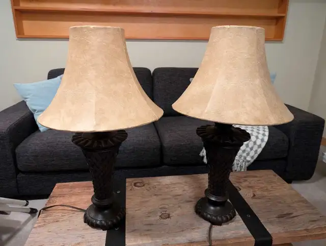 Table lamps in Indoor Lighting & Fans in Mississauga / Peel Region - Image 2