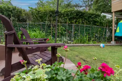 Furnished 5 Bed/3 Wash.Private Children Backyard Retreat, View more