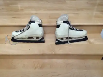 Patins de gardien de buts, View more