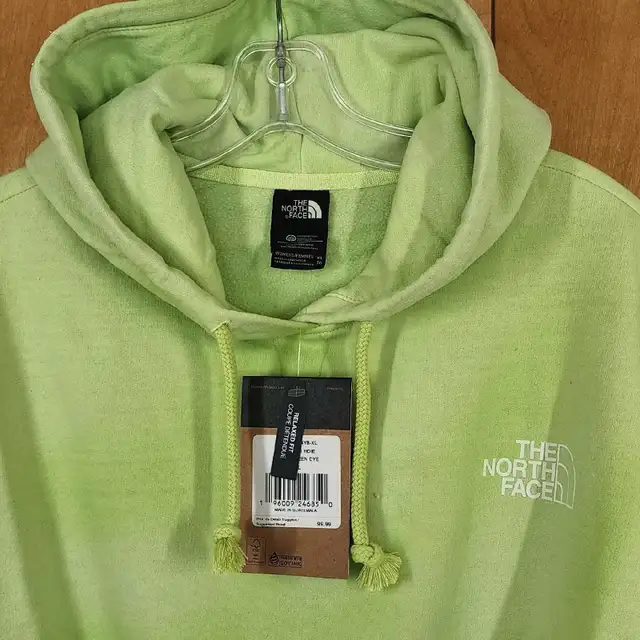 The North Face size XL hoodie62864744334338122